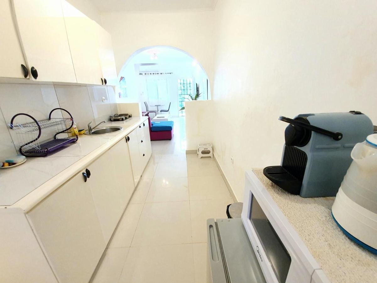 Appartement Makepe Bm 2 Douala Buitenkant foto