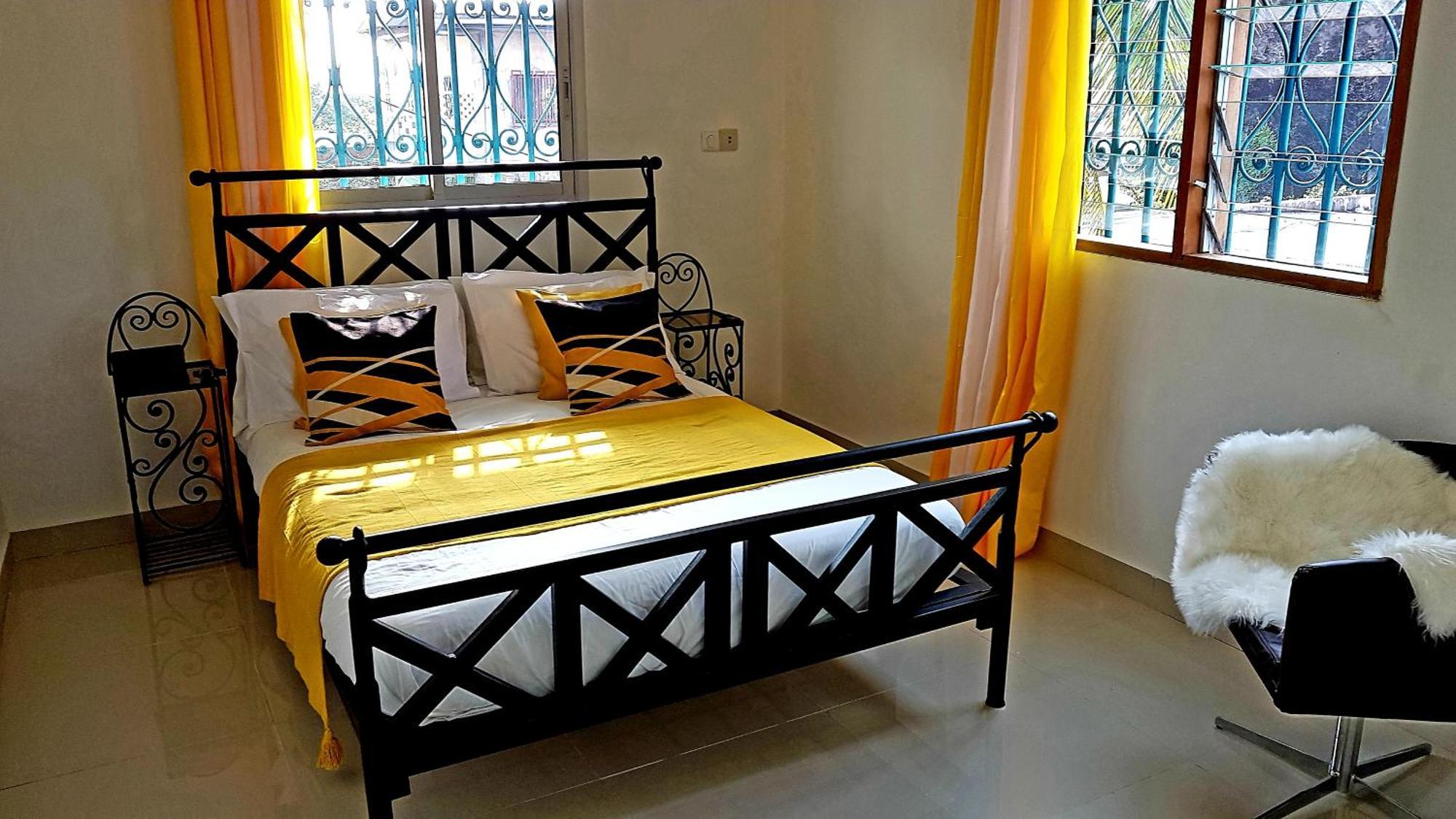 Appartement Makepe Bm 2 Douala Buitenkant foto