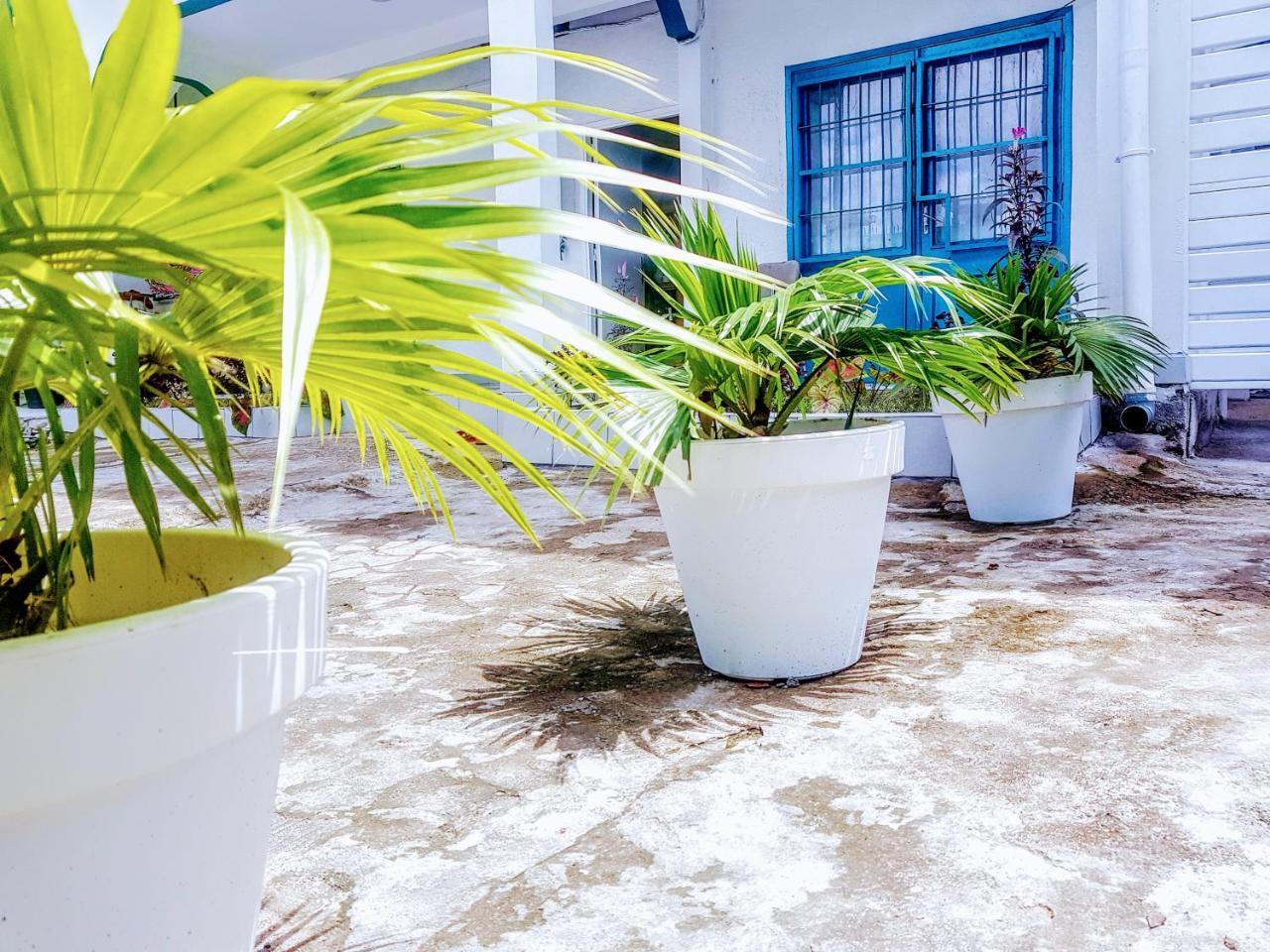 Appartement Makepe Bm 2 Douala Buitenkant foto